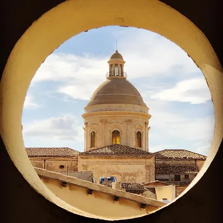 Artroom Garden * 노토